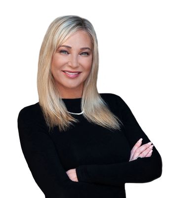 Portrait of Ali Bearnarth, REALTOR®.